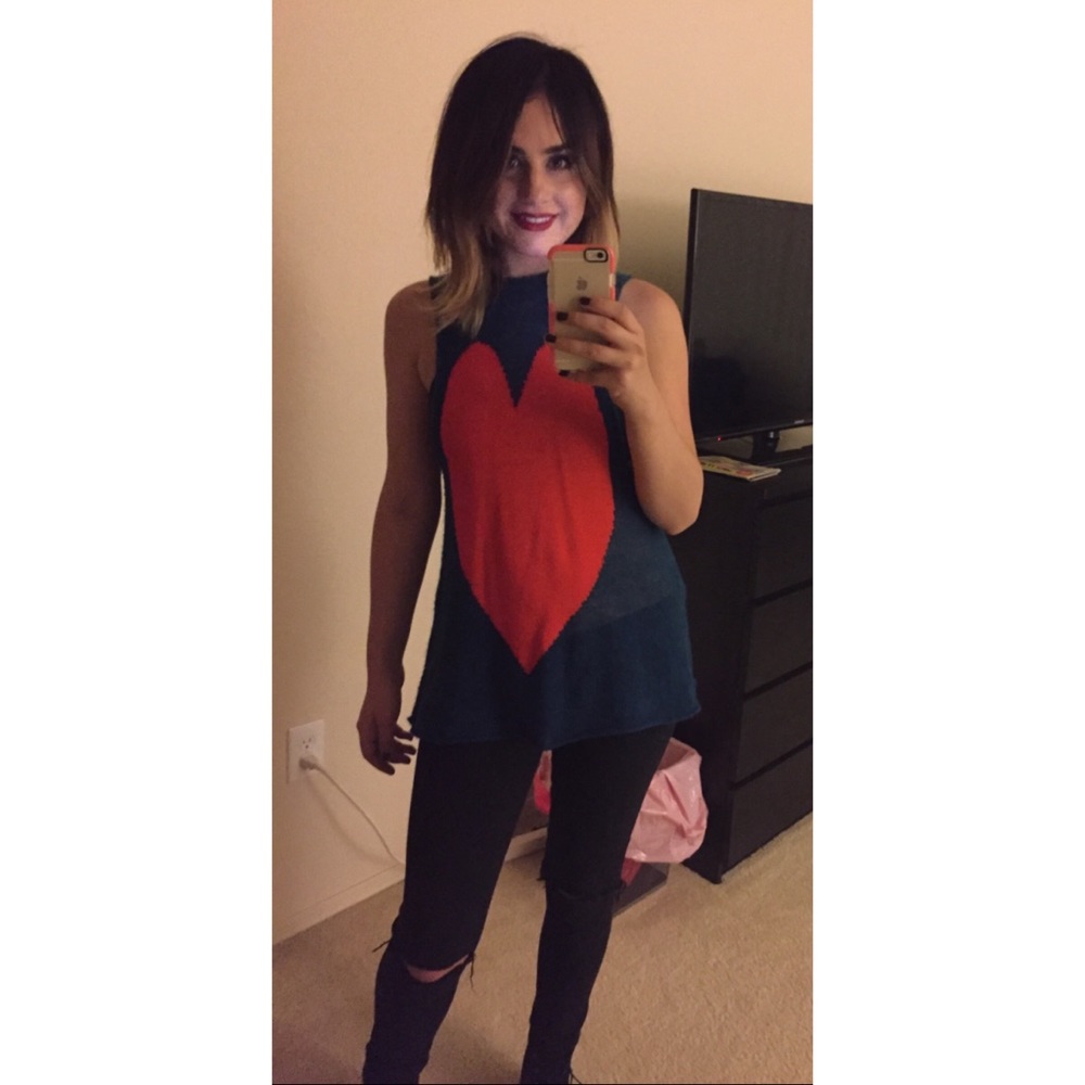 Wildfox Heart Singlet - Picture 2 of 2